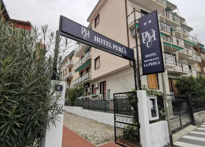 Hotel La Perla